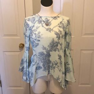 Lauren Conrad Top